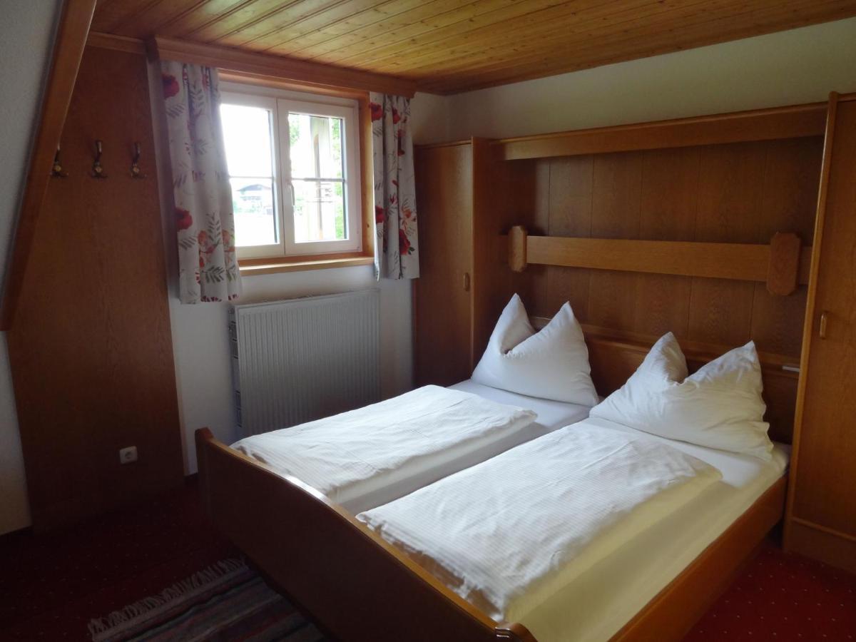 Pension Holzapfel Sankt Georgen im Attergau Ngoại thất bức ảnh